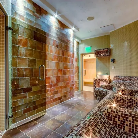 Esteban Vip Club Apart-hotel 2*