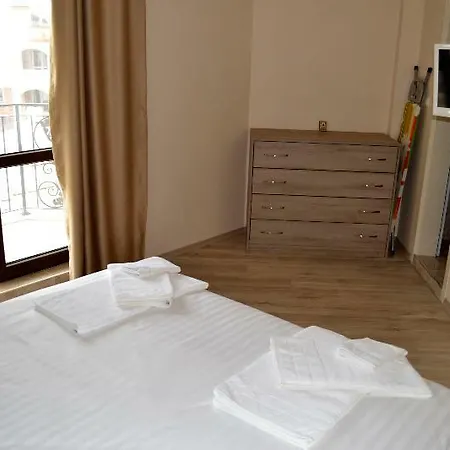 Apart-hotel Esteban Vip Club 2*